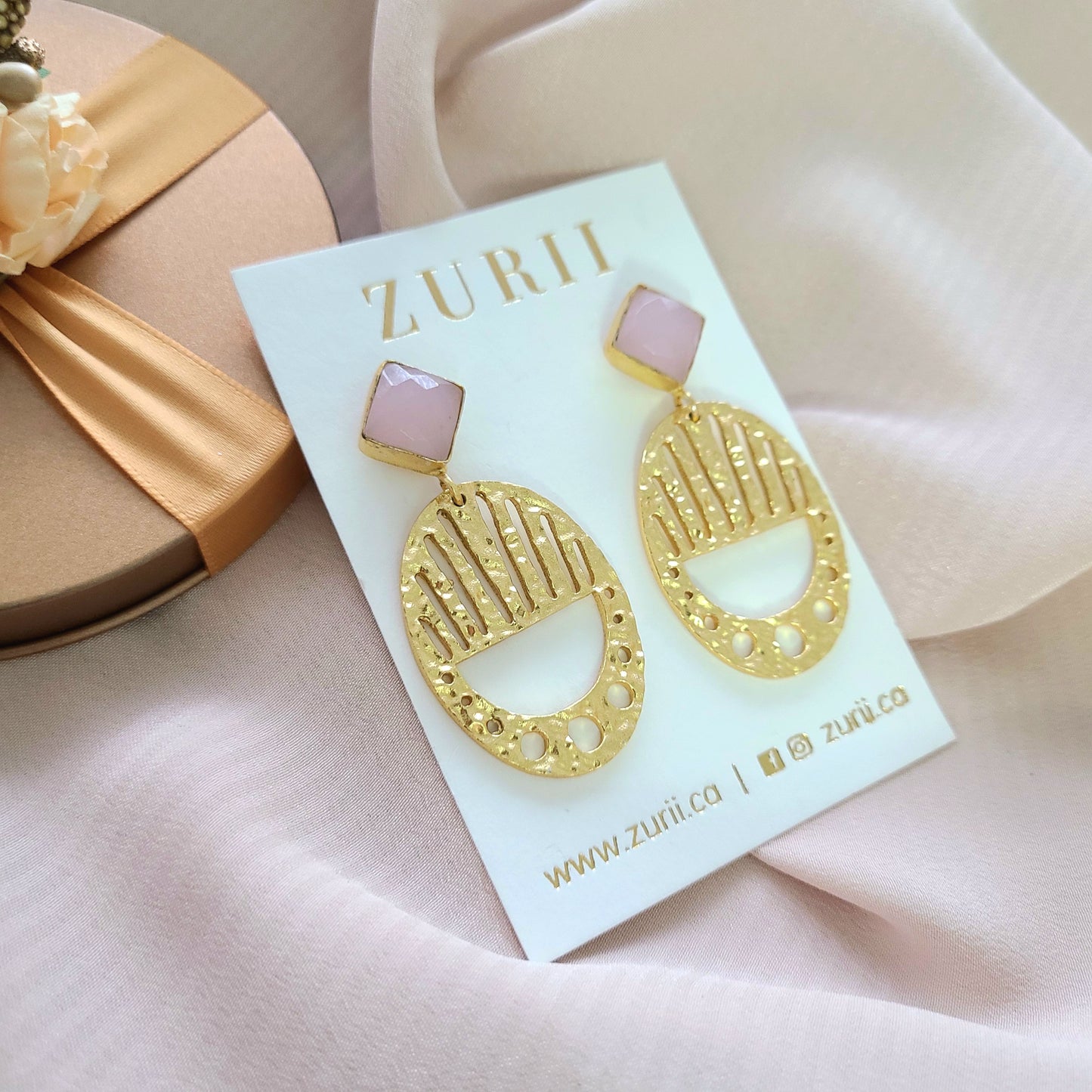 Alma Earrings Pink