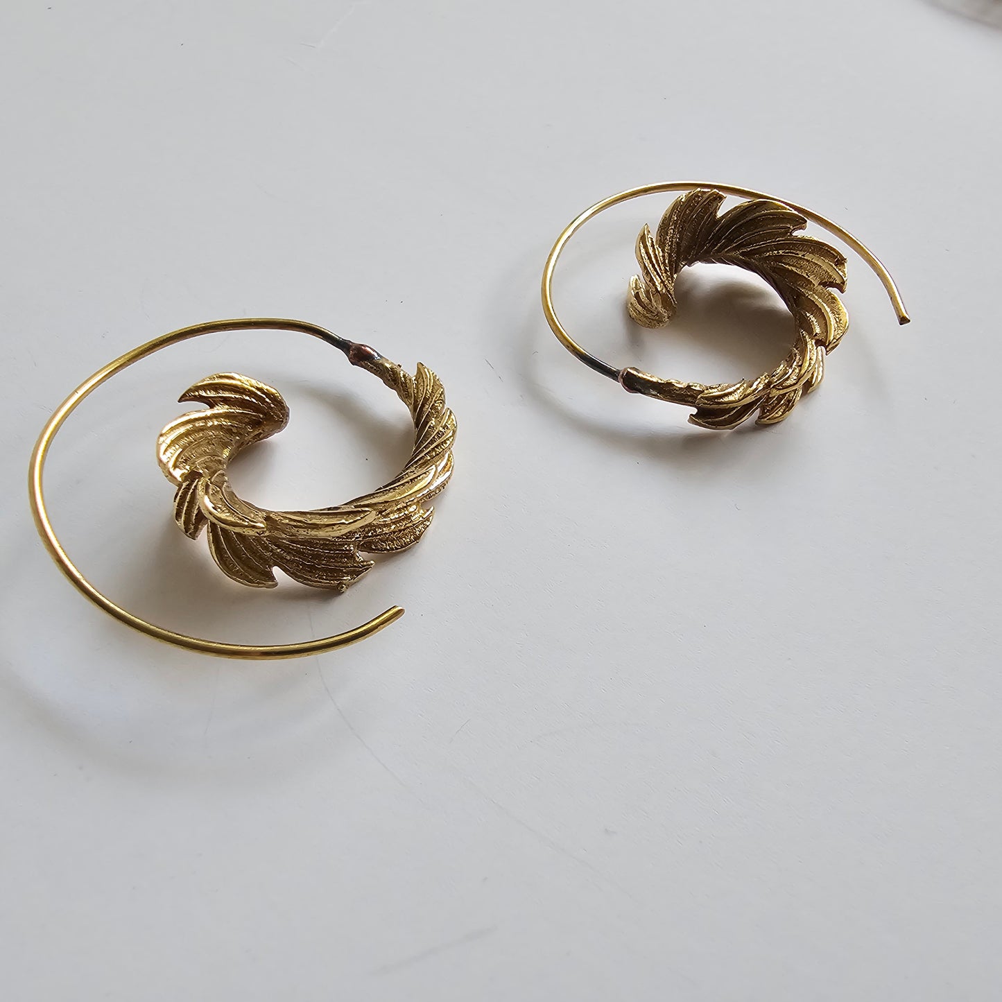 Spiral leaf hook earrings