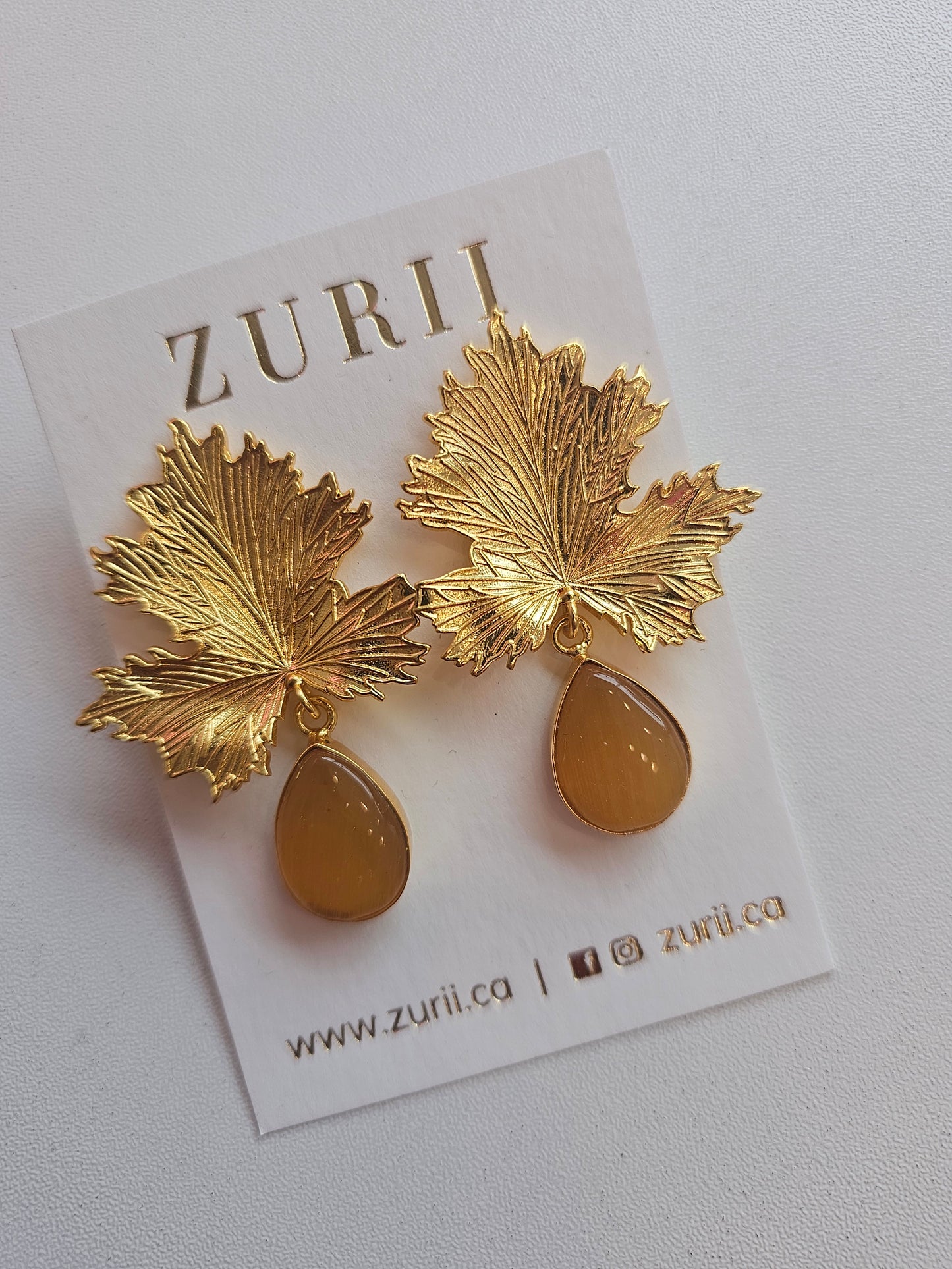 Maple earrings
