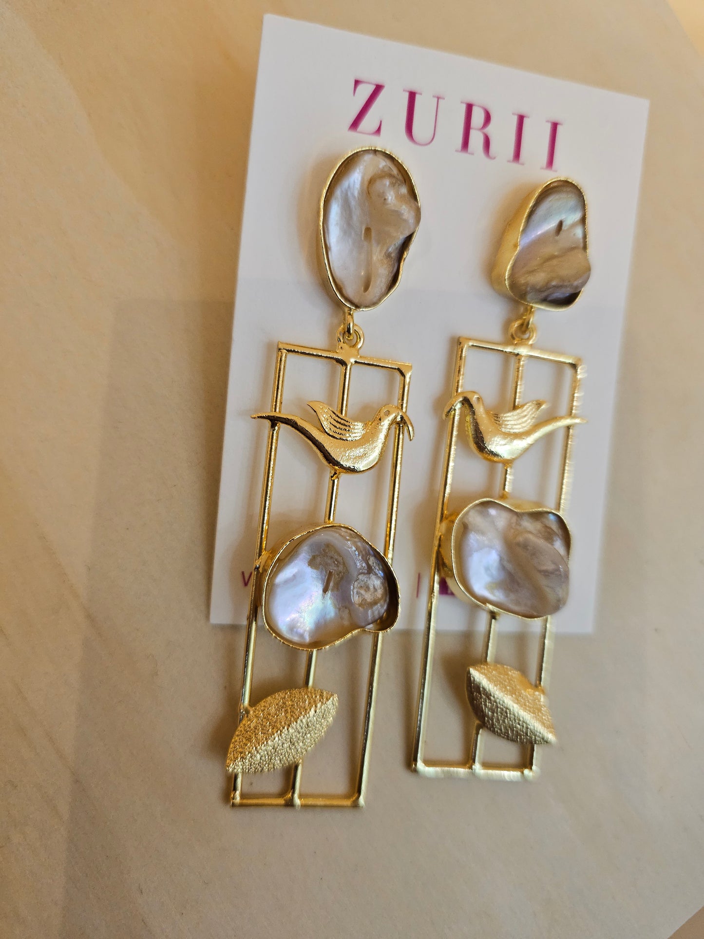 Leah Earrings Gold