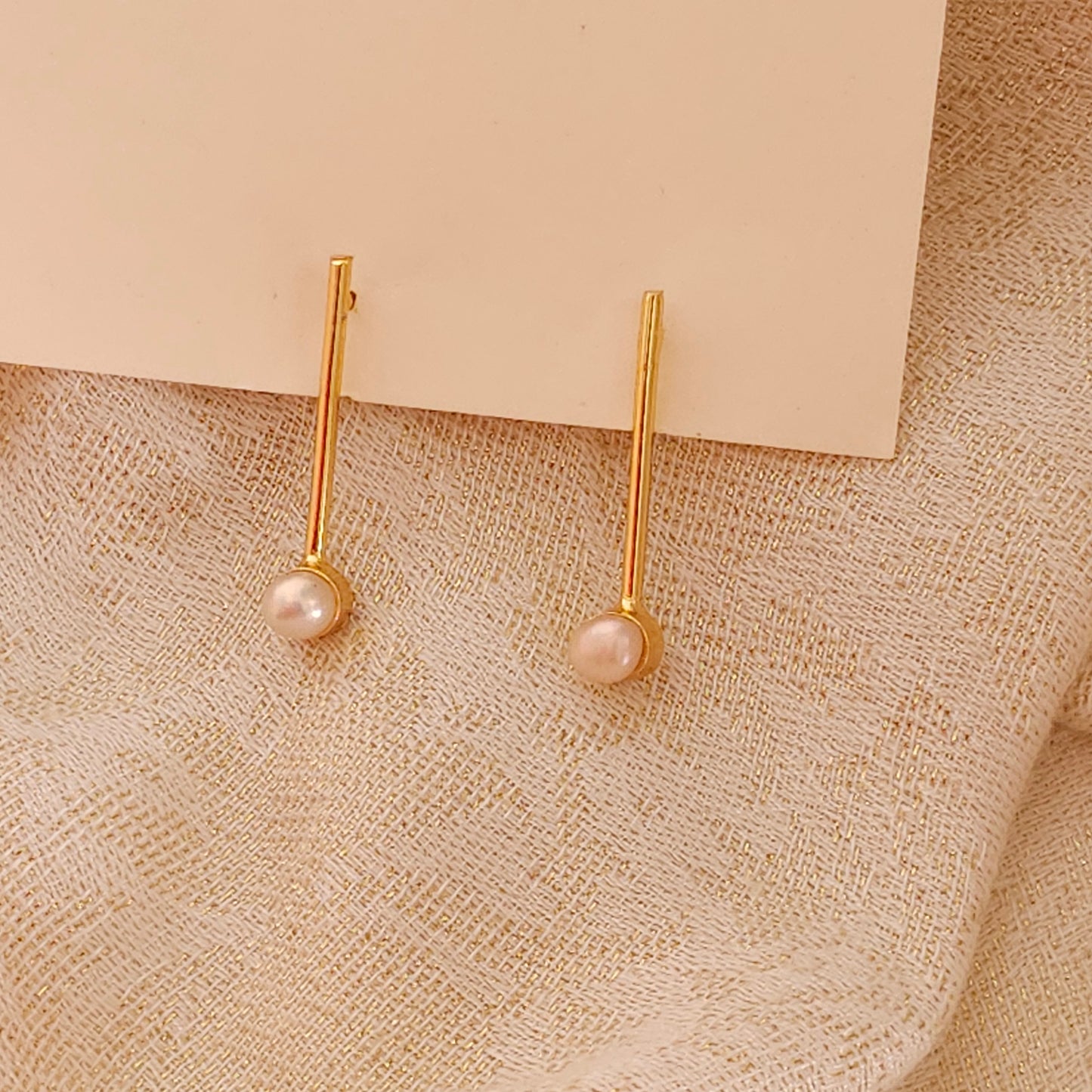 Neomi Earrings