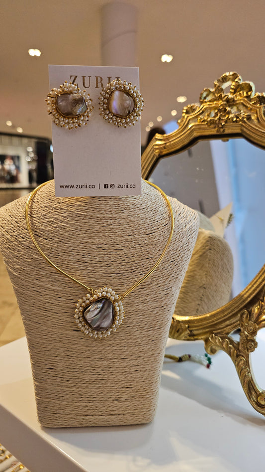 Krina Necklace