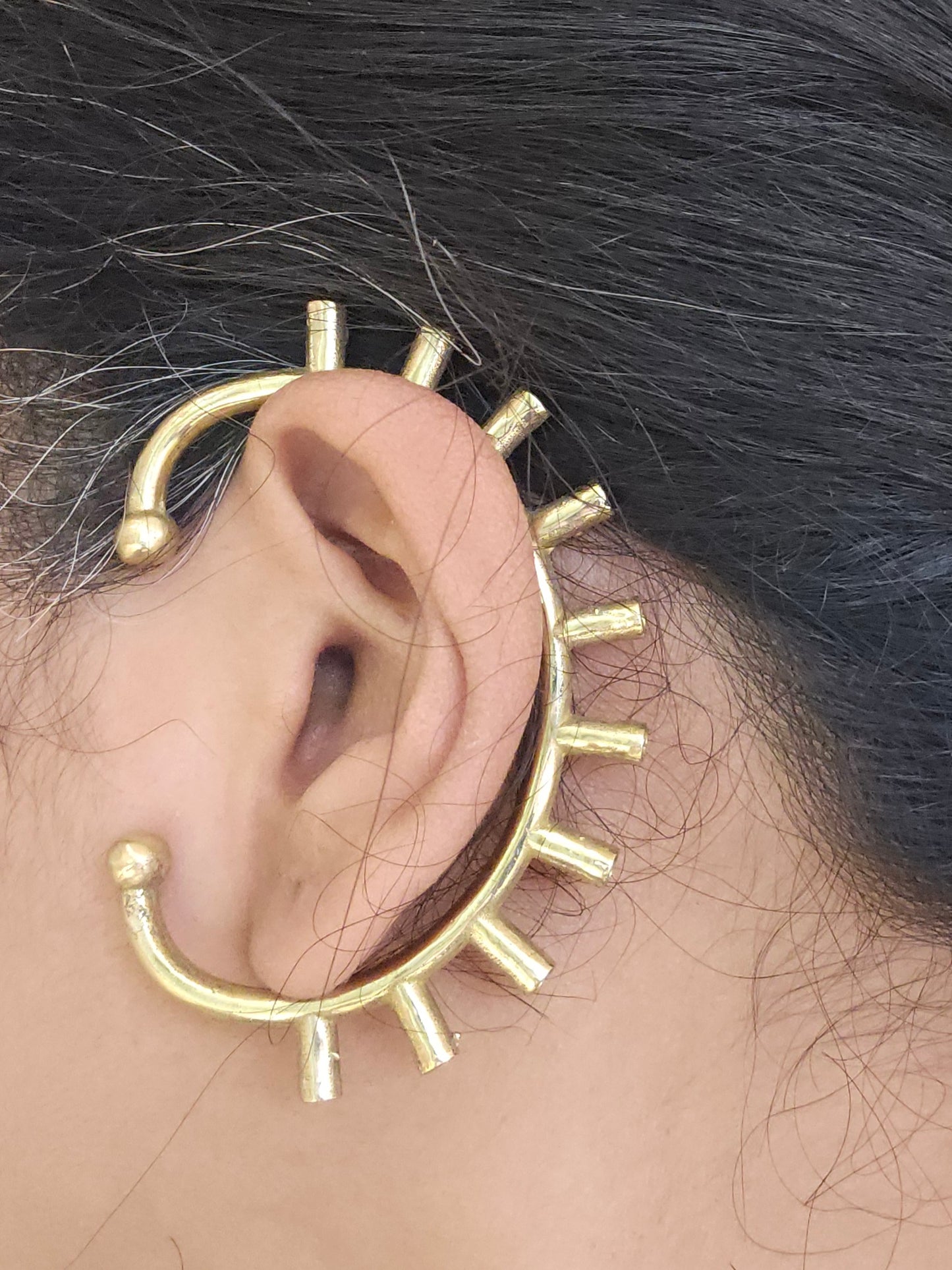 Leo Earcuffs