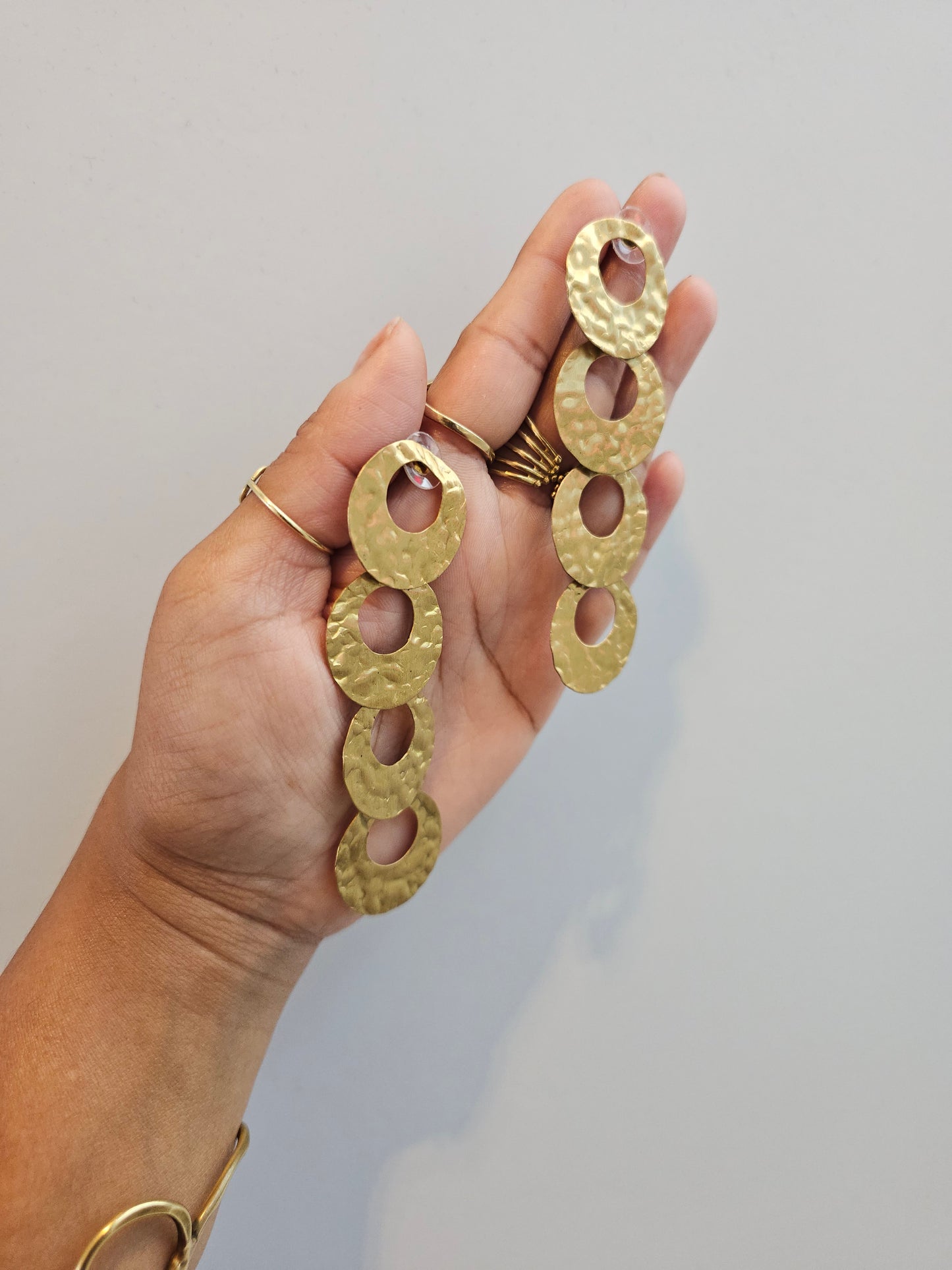 Circle earrings
